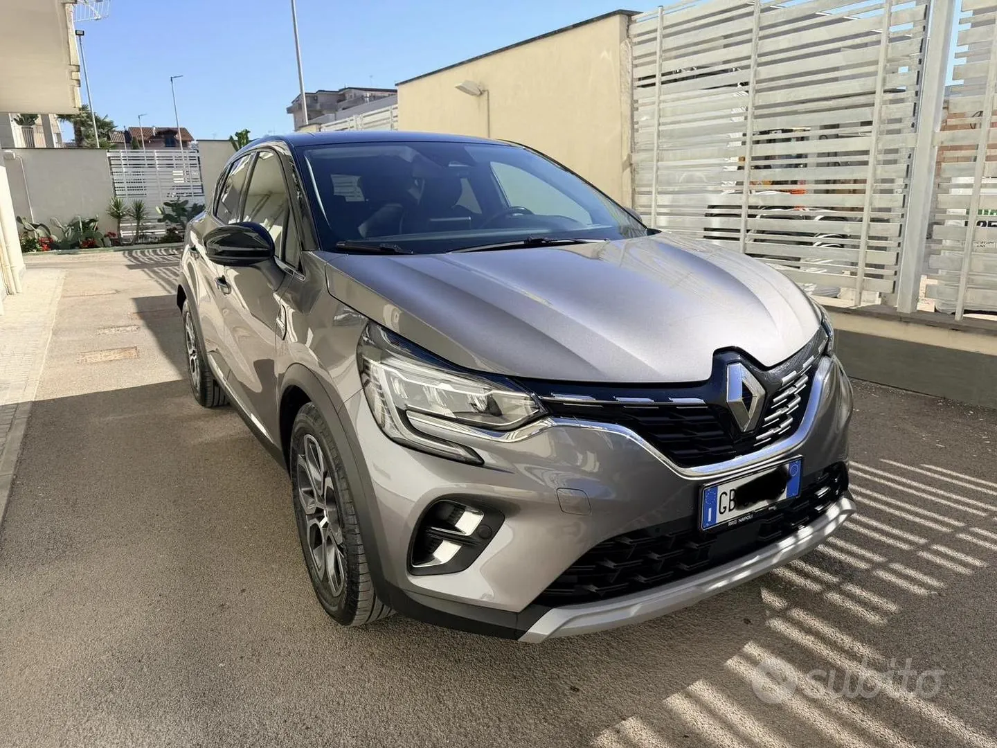 Renault Captur 2020 photo 2