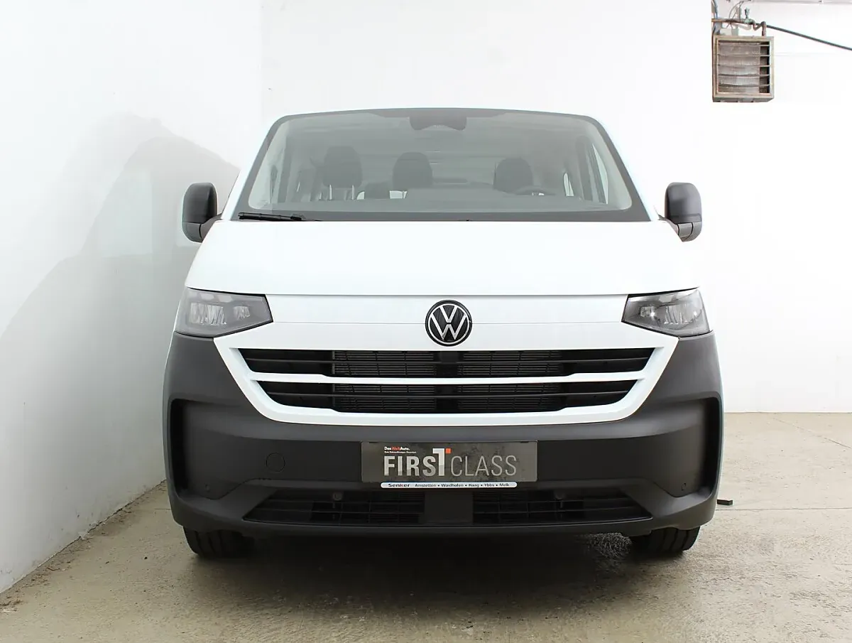 Volkswagen T7 Transporter 2025 photo 2