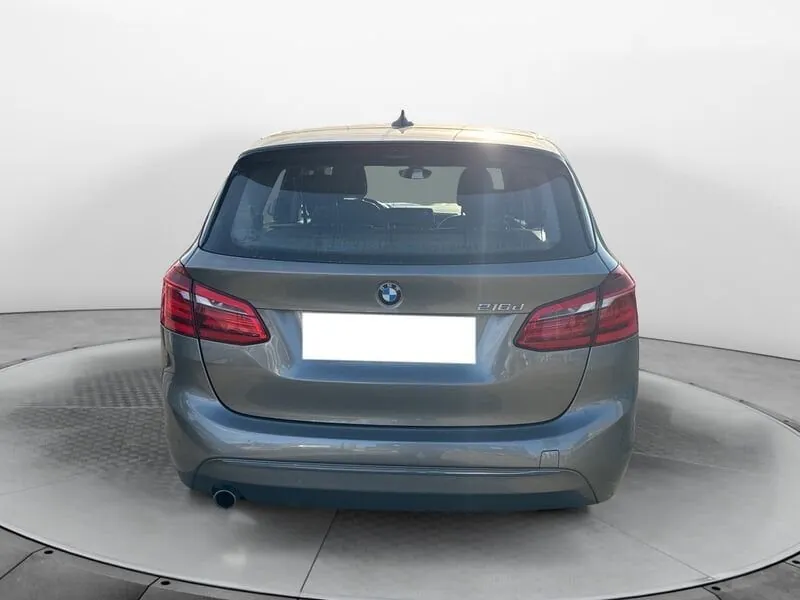 BMW 2 Series Active Tourer 2016 photo 5