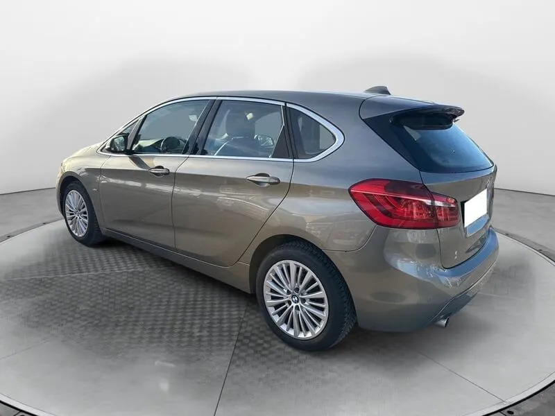 BMW 2 Series Active Tourer 2016 photo 4