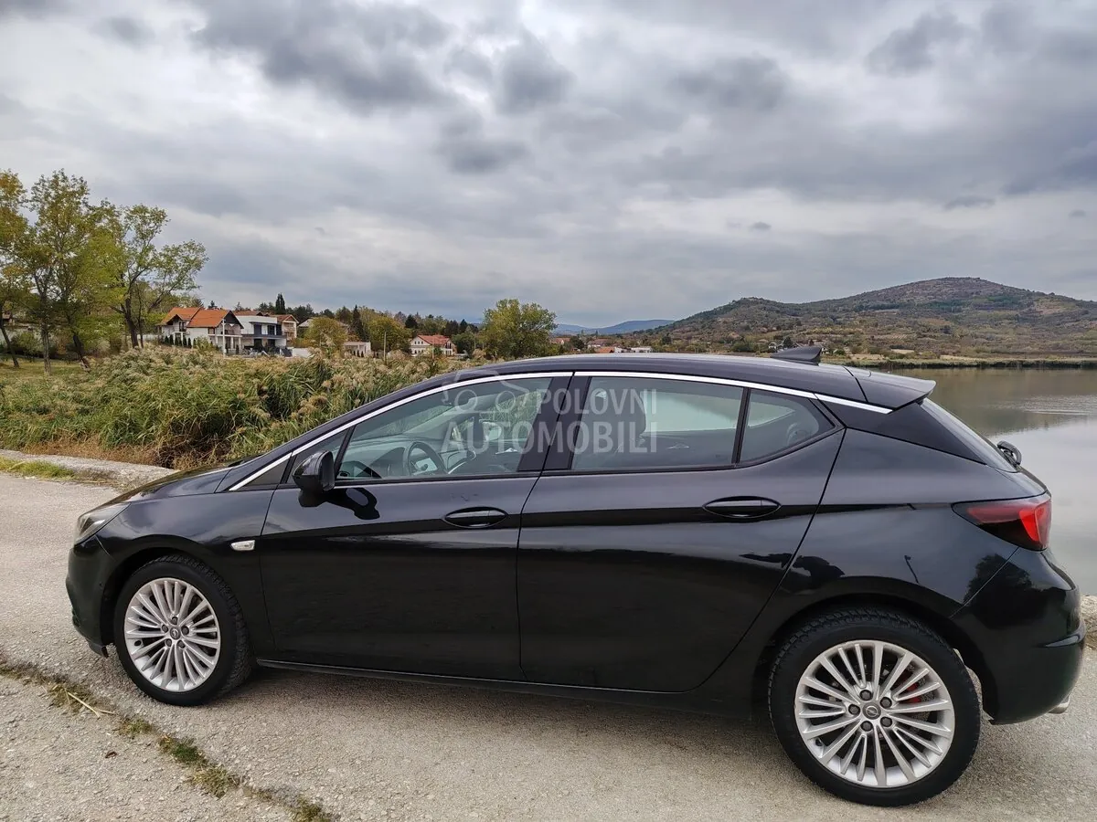 Opel Astra K 2016 photo 4