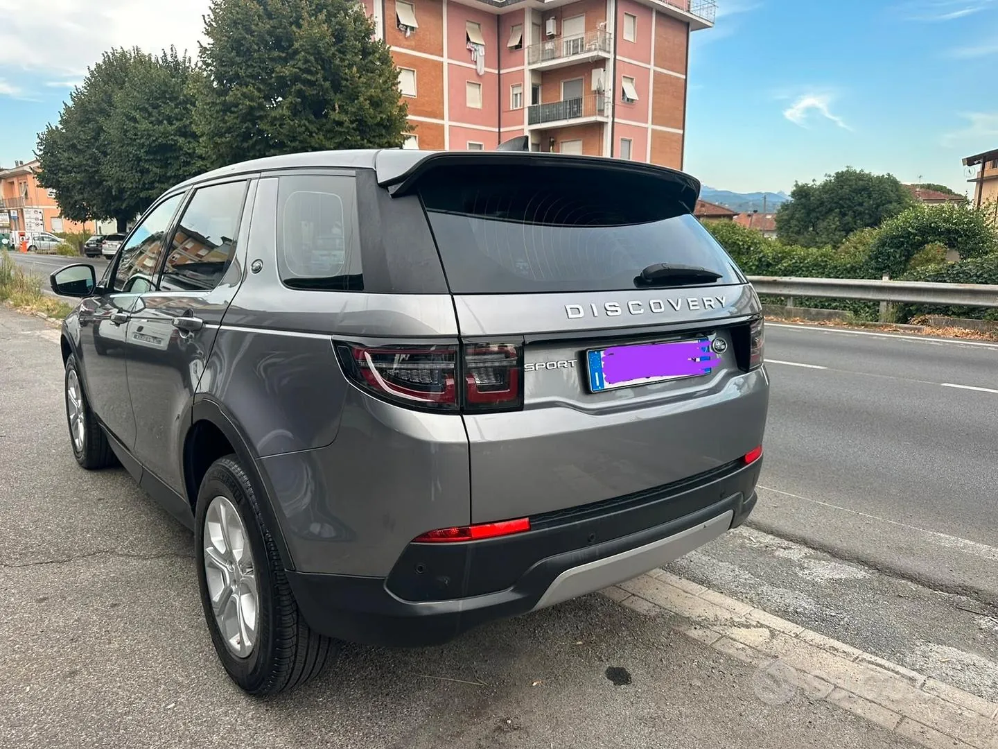Land Rover Discovery Sport 2019 photo 5