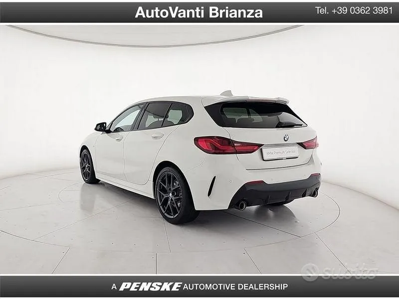 BMW 1 Series 2023 photo 4