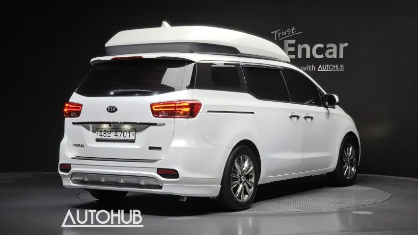 Kia Carnival 2018 photo 2