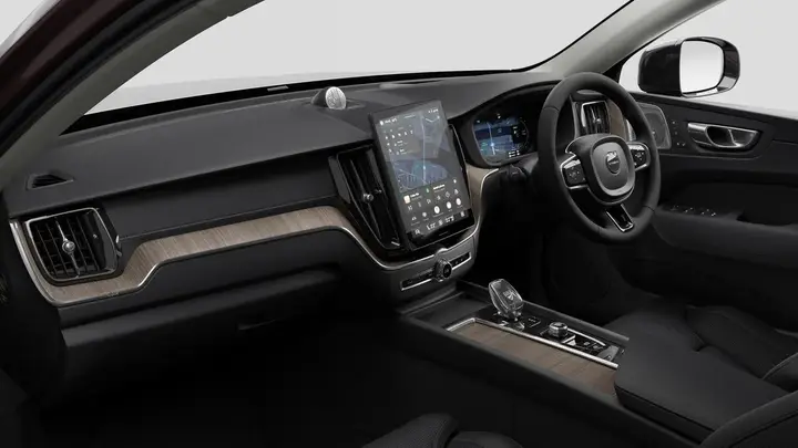 Volvo Xc60 photo 2