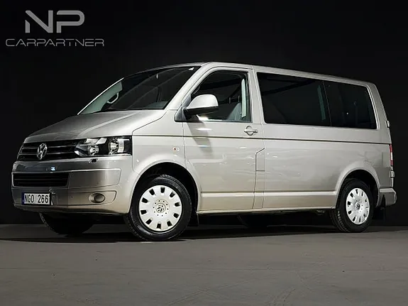 Volkswagen Caravelle 2013 photo 2