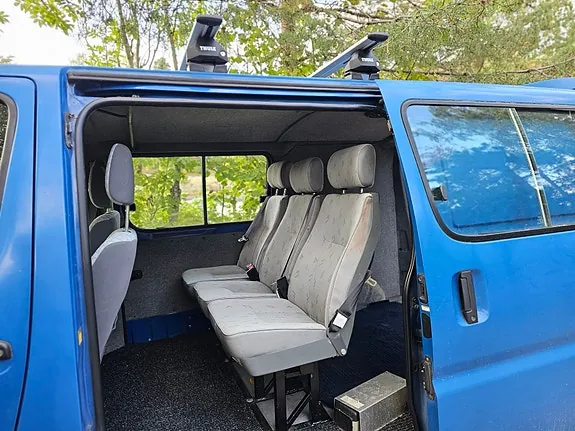 Toyota Hiace 2004 photo 3