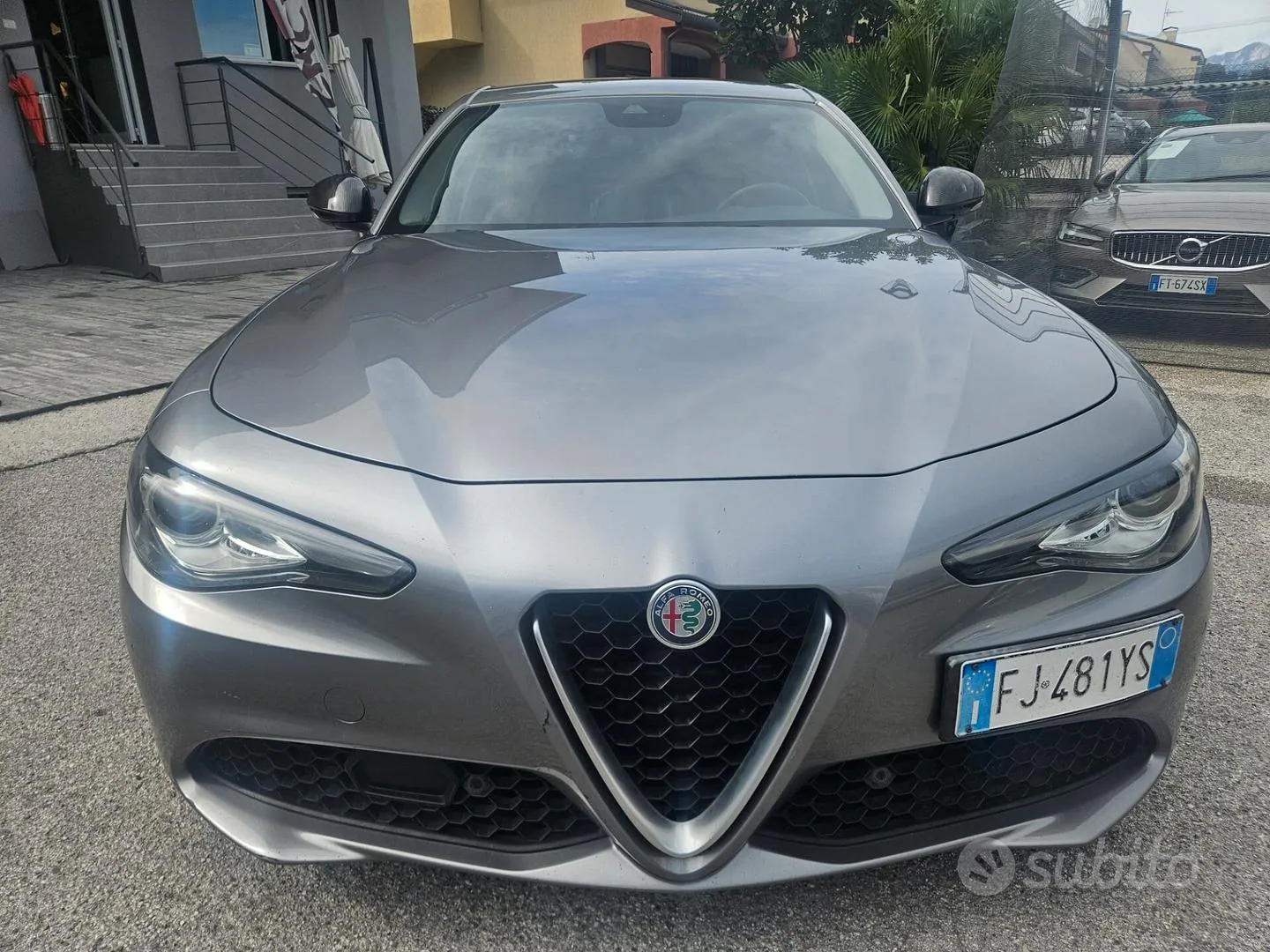 Alfa Romeo Giulia 2017 photo 2