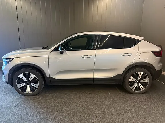 Volvo C40 2022 photo 2