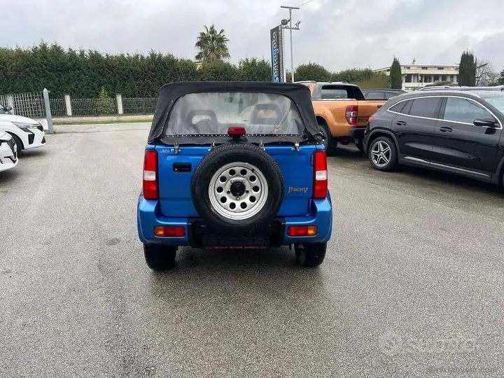 Suzuki Jimny 2001 photo 4