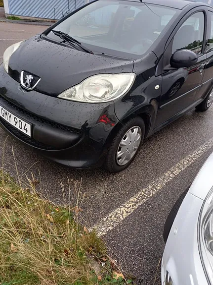 Peugeot 107 2008 photo 5