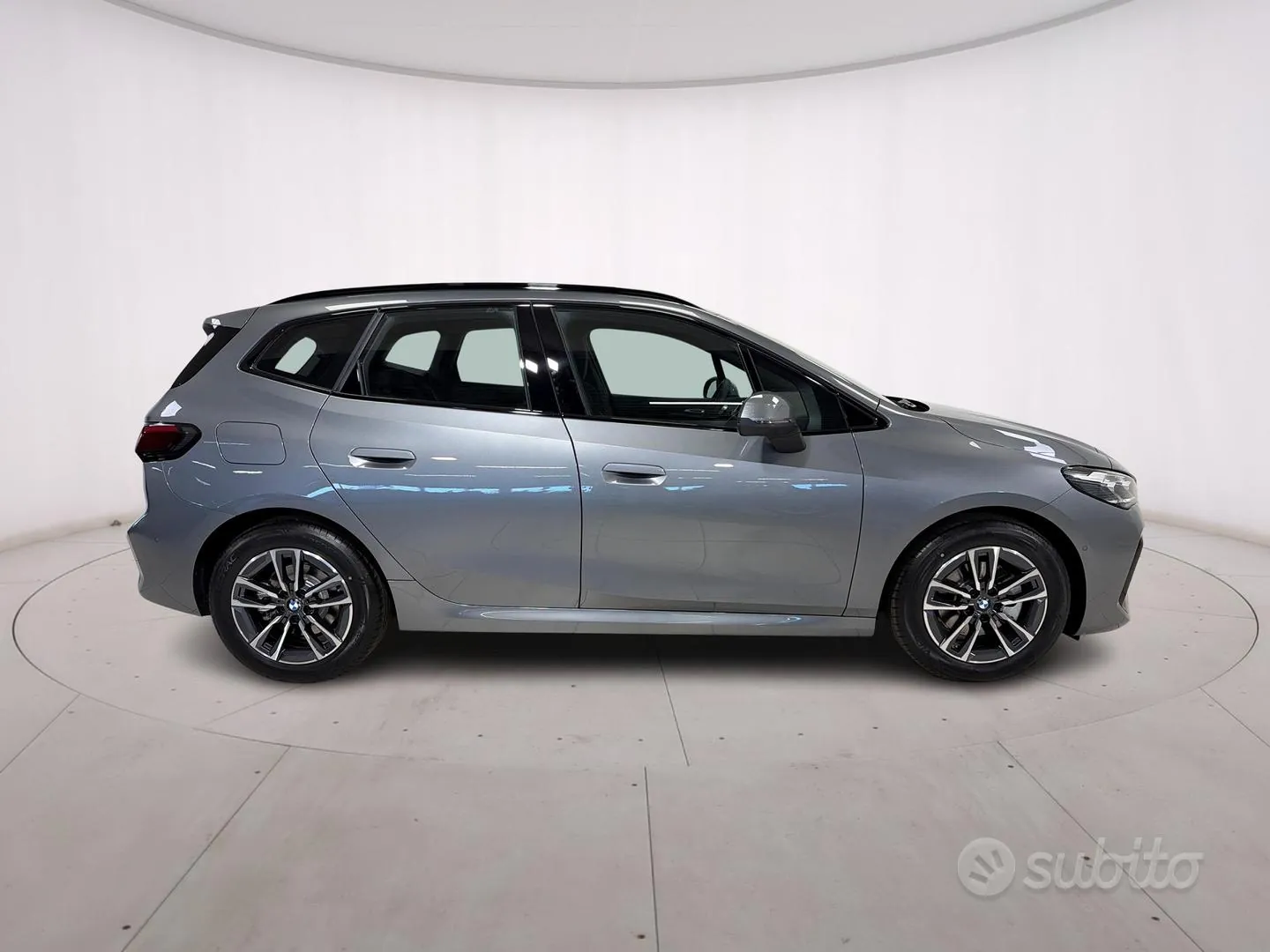 BMW 2 Series 2023 photo 4