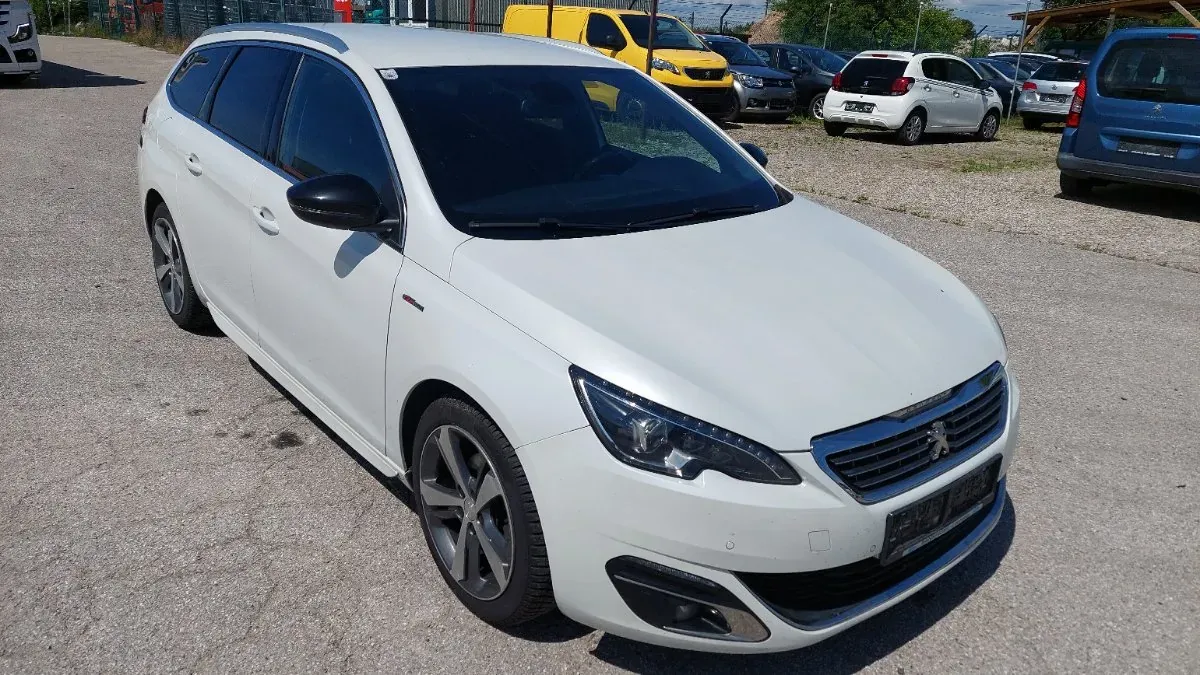 Peugeot 308 2016 photo 2