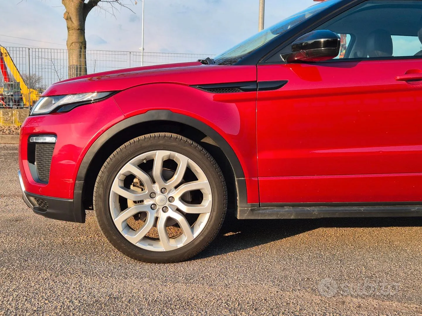 Land Rover Range Rover Evoque 2017 photo 4