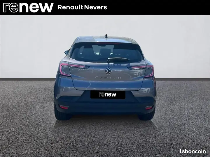 Renault Captur 2025 photo 4