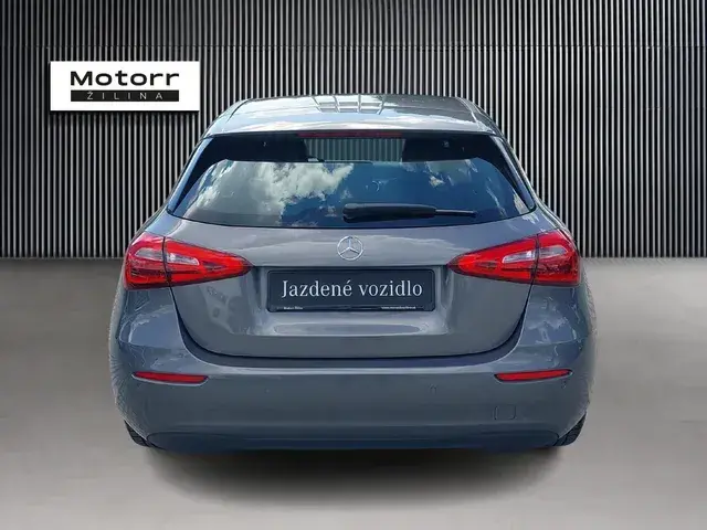 Mercedes-Benz A 180 2022 photo 3