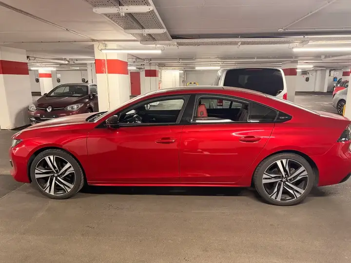 Peugeot 508