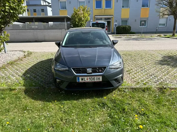 Seat Ibiza 2019 photo 2