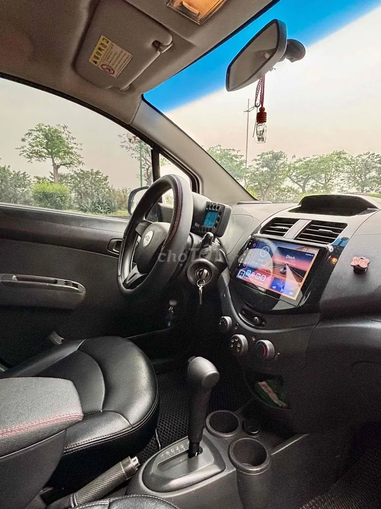 Chevrolet Spark 2011 photo 5