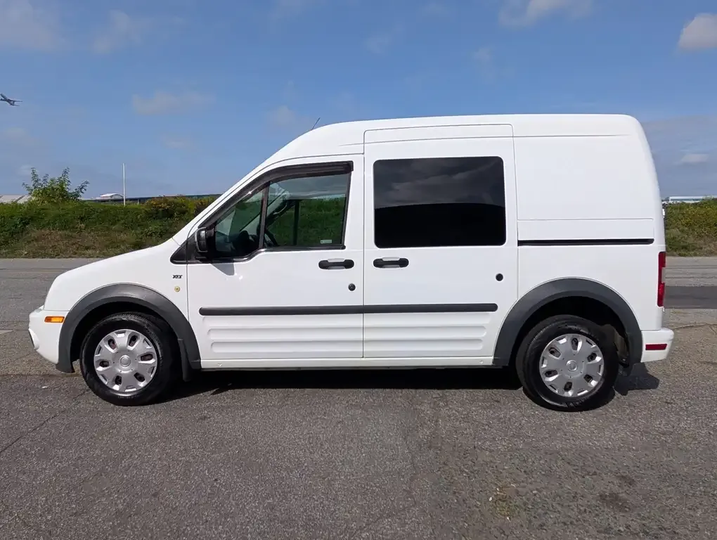 Ford Transit Connect 2010 photo 3