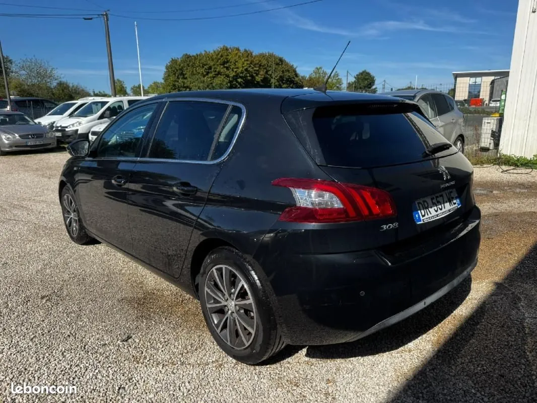 Peugeot 308 2015 photo 4