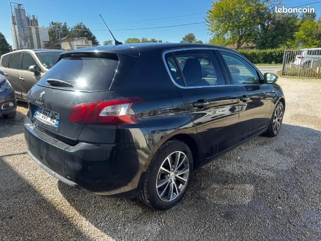 Peugeot 308 2015 photo 3