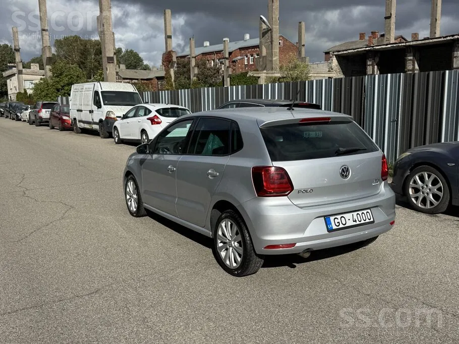 Volkswagen Polo 2015 photo 4
