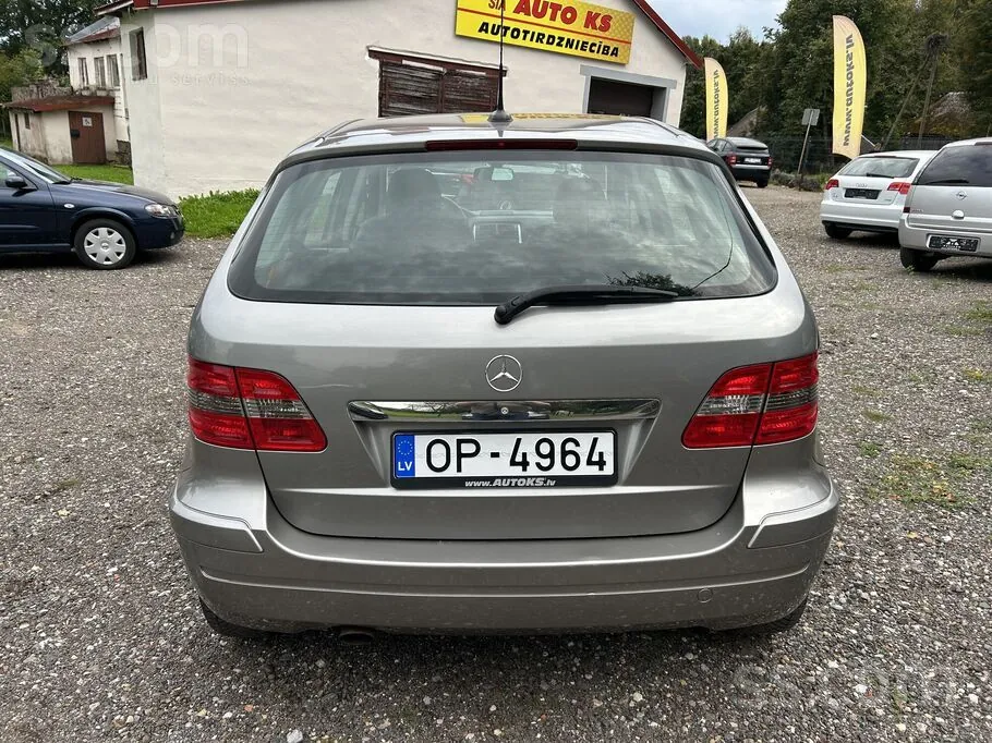 Mercedes-Benz B180 2005 photo 5