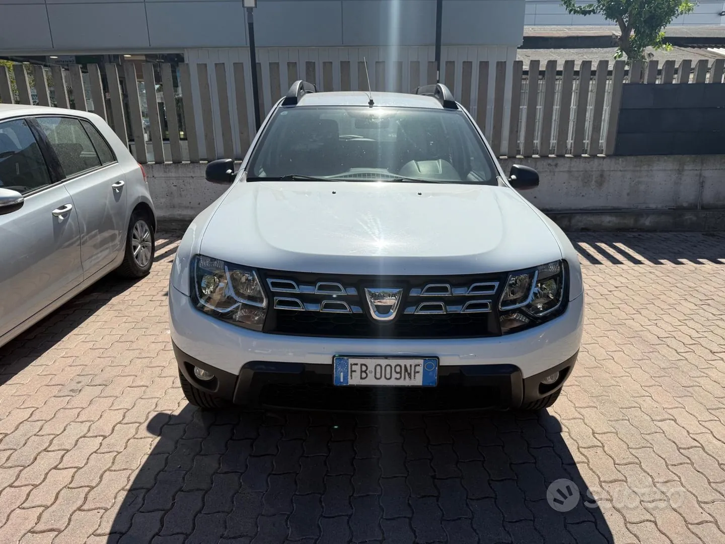 Dacia Duster 2015 photo 2