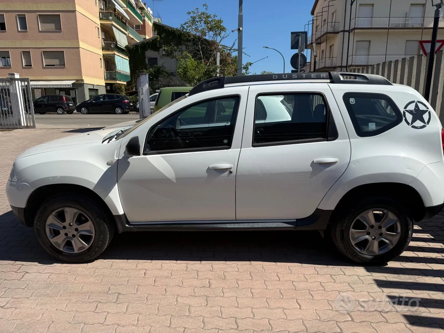 Dacia Duster 2015 photo 4