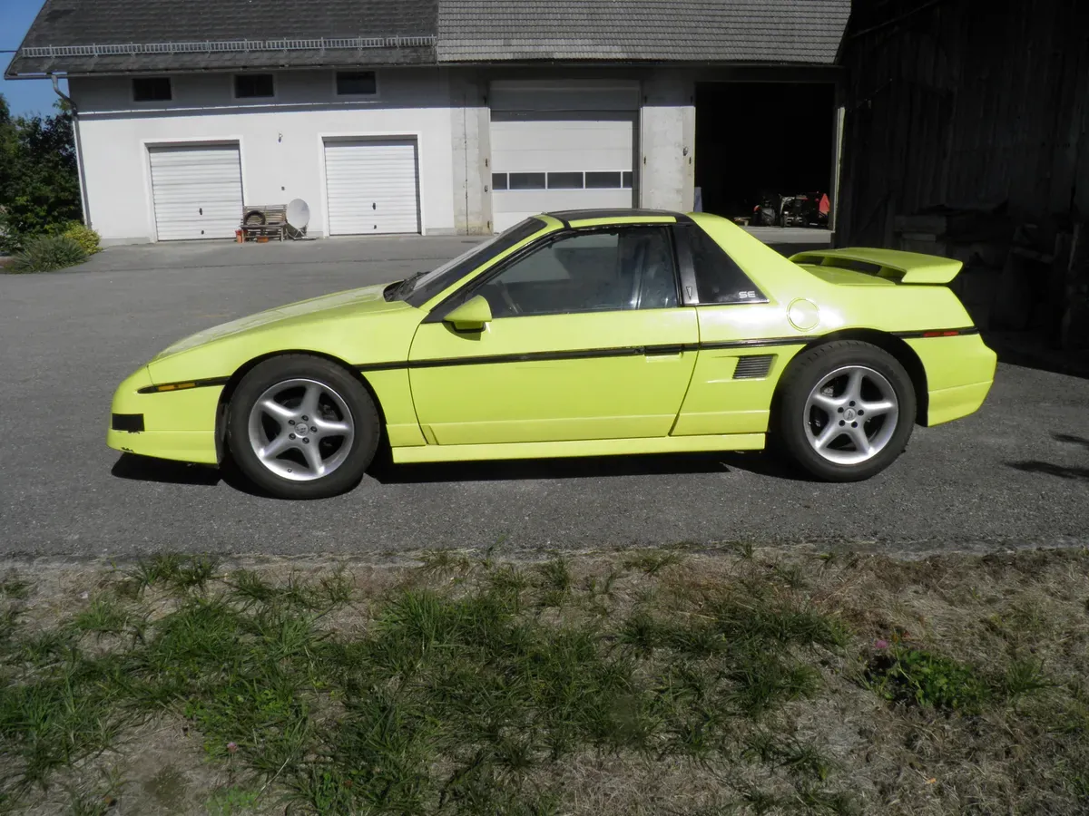 Pontiac Fiero