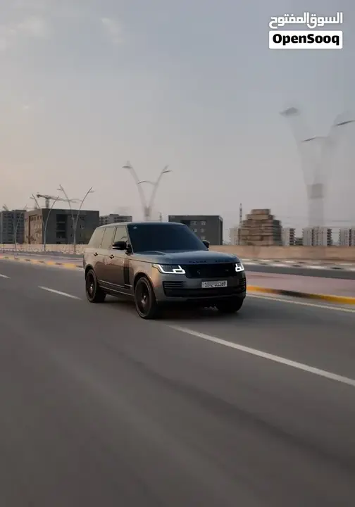 Land Rover Range Rover 2018 photo 2