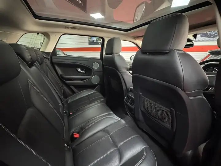 Land Rover Range Rover Evoque 2017 photo 3