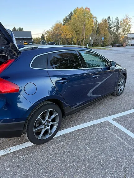 Volvo V40 Cross Country 2015 photo 4