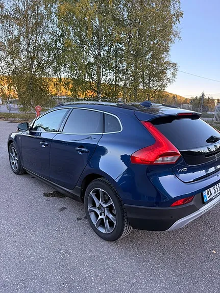 Volvo V40 Cross Country 2015 photo 3