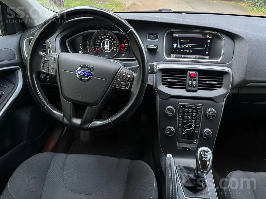 Volvo V40 2014 photo 5