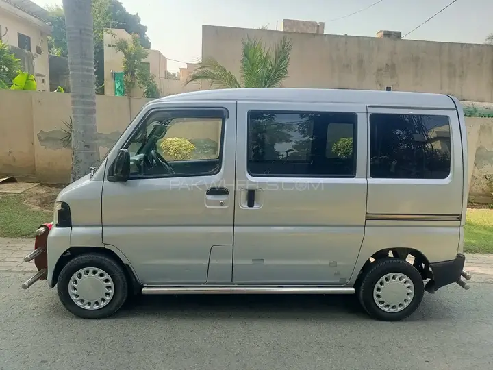 Nissan Clipper