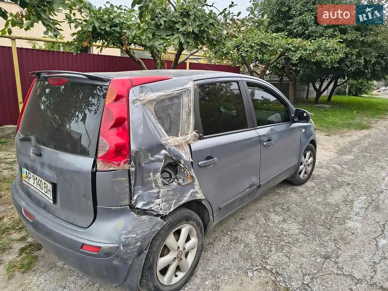 Nissan Note 2007 photo 2