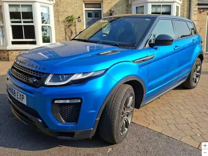 Land Rover Range Rover Evoque 2018 photo 2