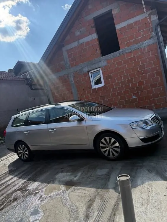 Volkswagen Passat 2010 photo 3