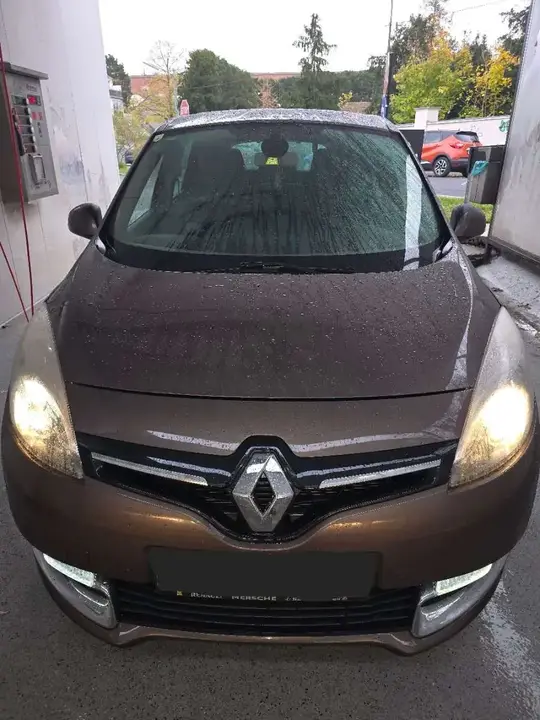 Renault Scenic 2014 photo 2