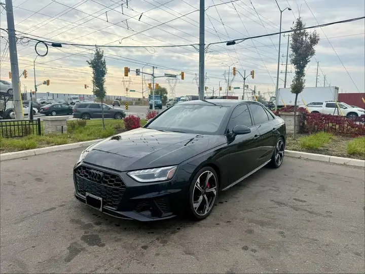 Audi S4