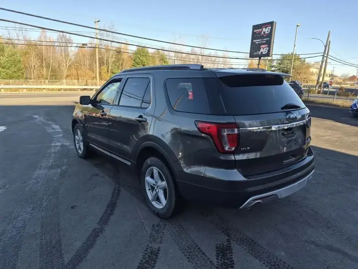 Ford Explorer 2017 photo 3