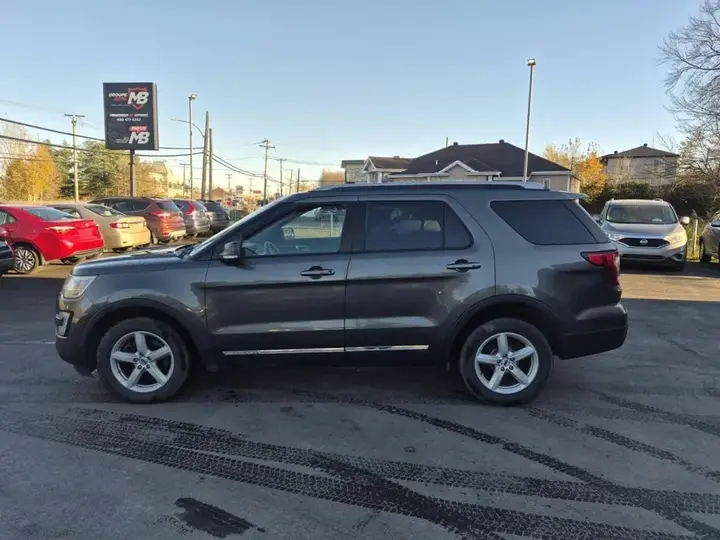 Ford Explorer 2017 photo 2