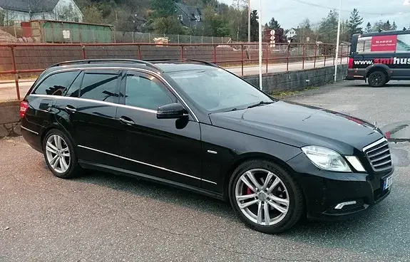 Mercedes-Benz E 200 D