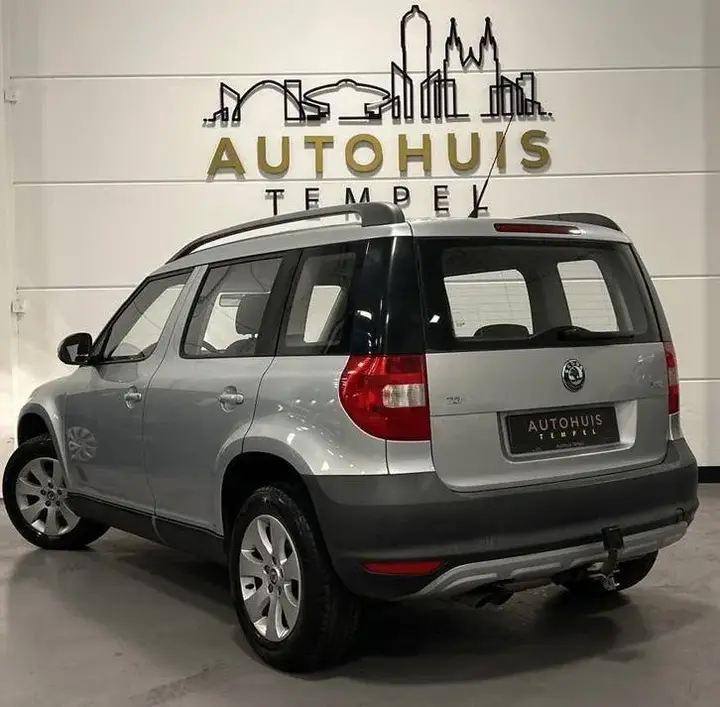 Skoda Yeti 2010 photo 4