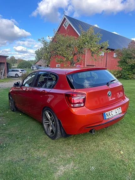 BMW 116D 2012 photo 2