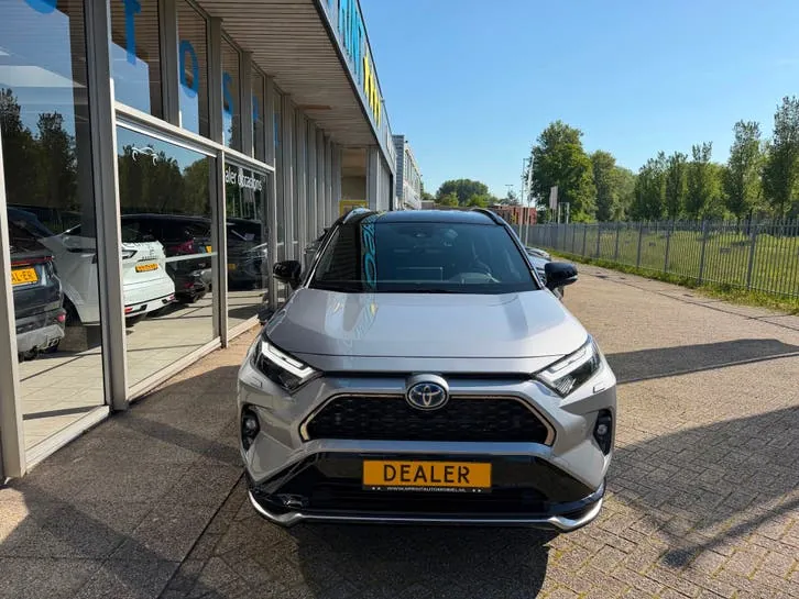 Toyota Rav4 2026 photo 2