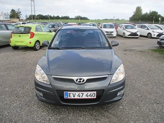 Hyundai I30 2008 photo 2