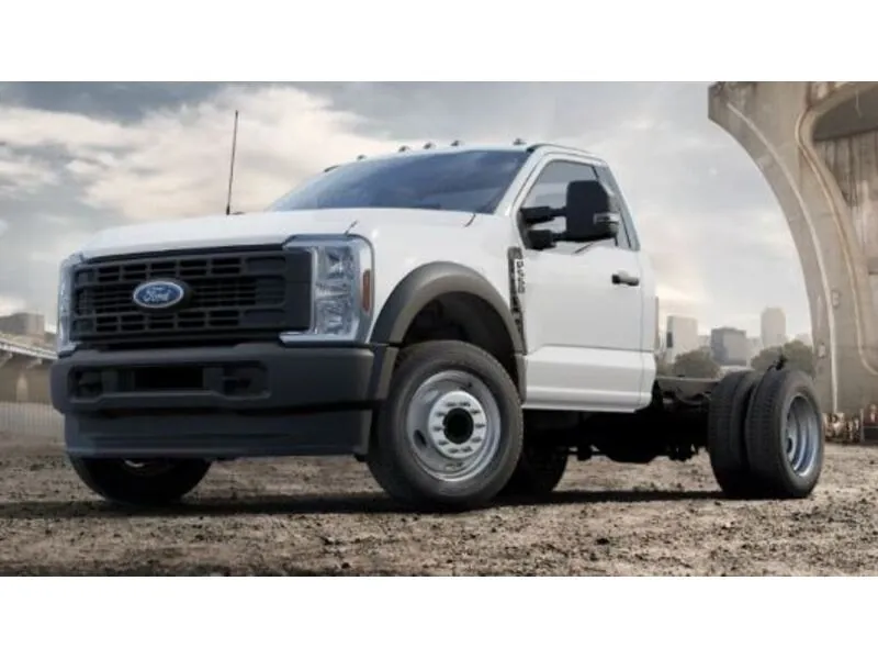 Ford F-550 2025 photo 5